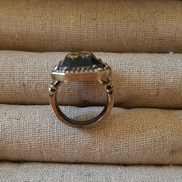 Cocktail Ring - Picture 2 of 3